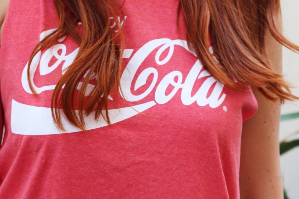 Outfit Summertime Coca Cola Backless Shirt14
