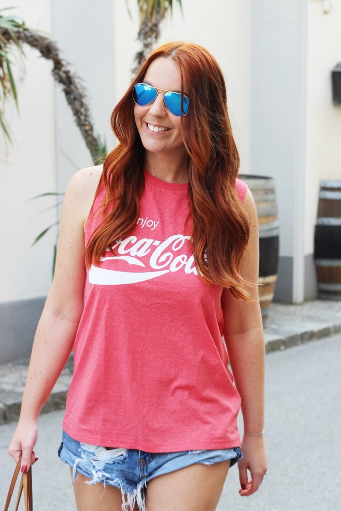 Outfit Summertime Coca Cola Backless Shirt17