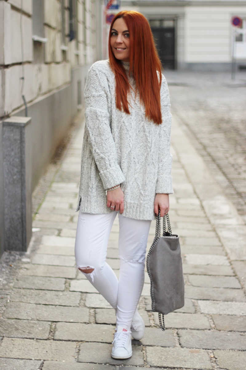 Knit Love Outfit 17