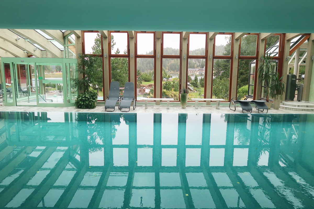 hotel-review-hotel-hochschober-turracher-hoehe-indoor-pool